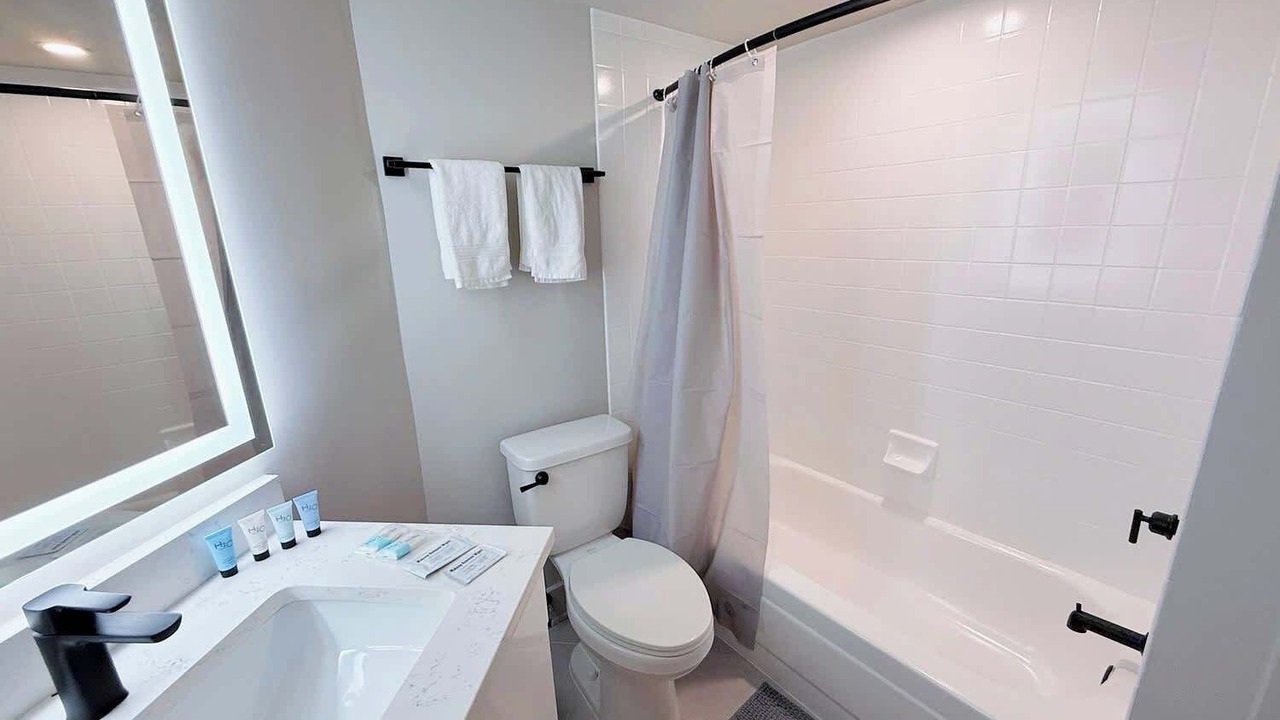 Photo of Bathroom in Pentagon City