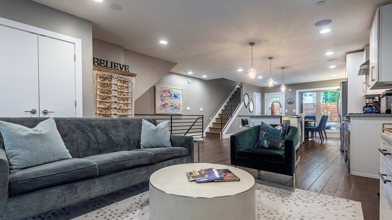 Photo of Livingroom in Queen Village