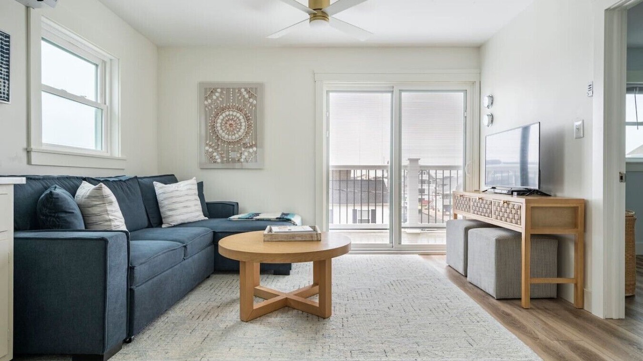 Photo of Livingroom in West Wildwood