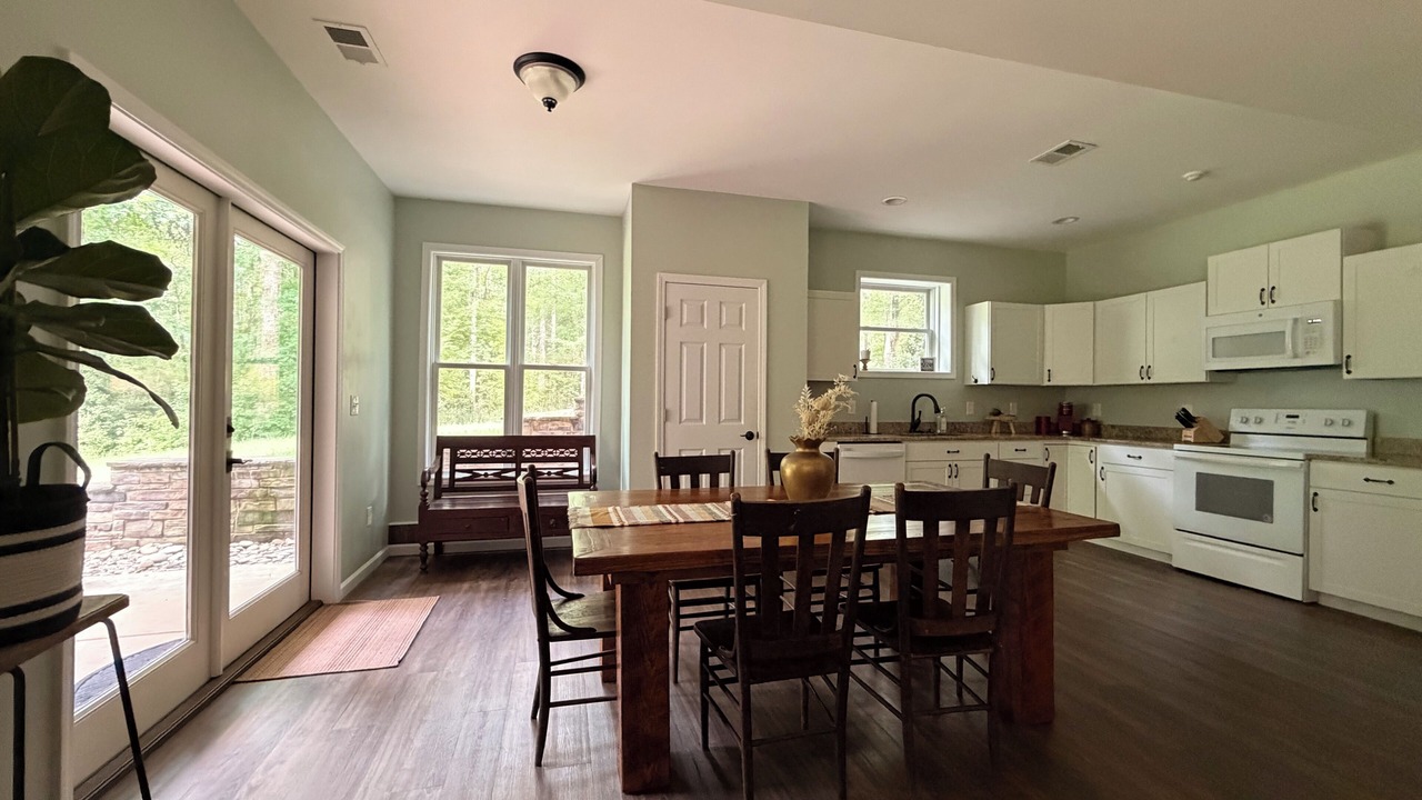 Photo of Kitchen in State Park