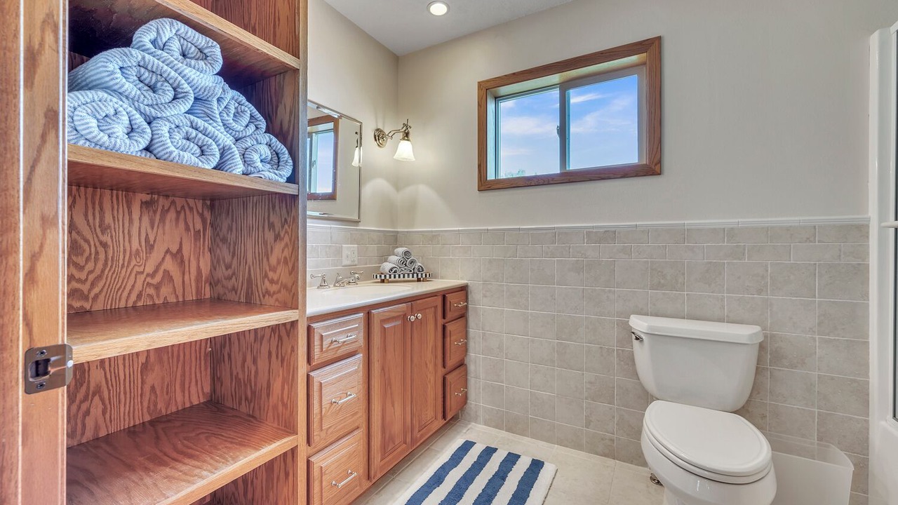 Photo of Bathroom in Wahpeton