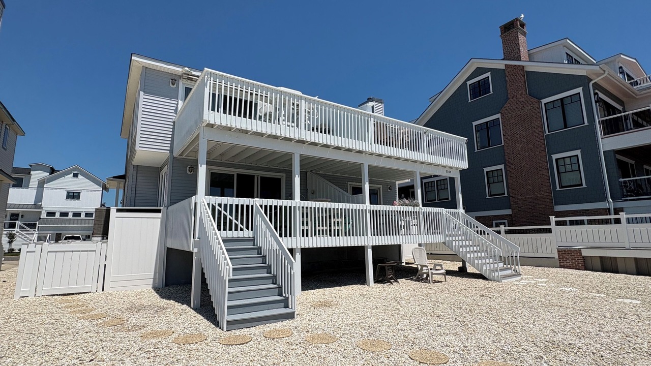 Photo of Outdoor in Avalon