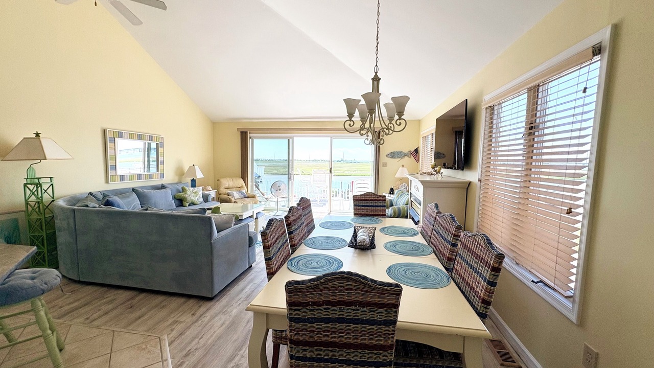 Photo of Livingroom in Avalon
