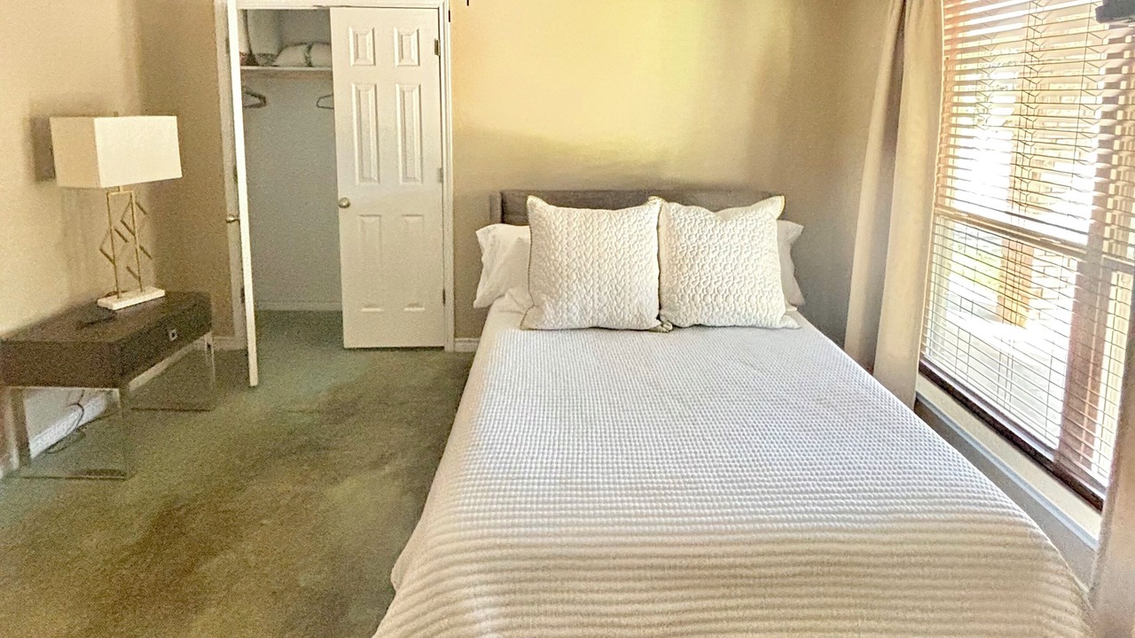 Photo of Bedroom in Morgans Point Resort