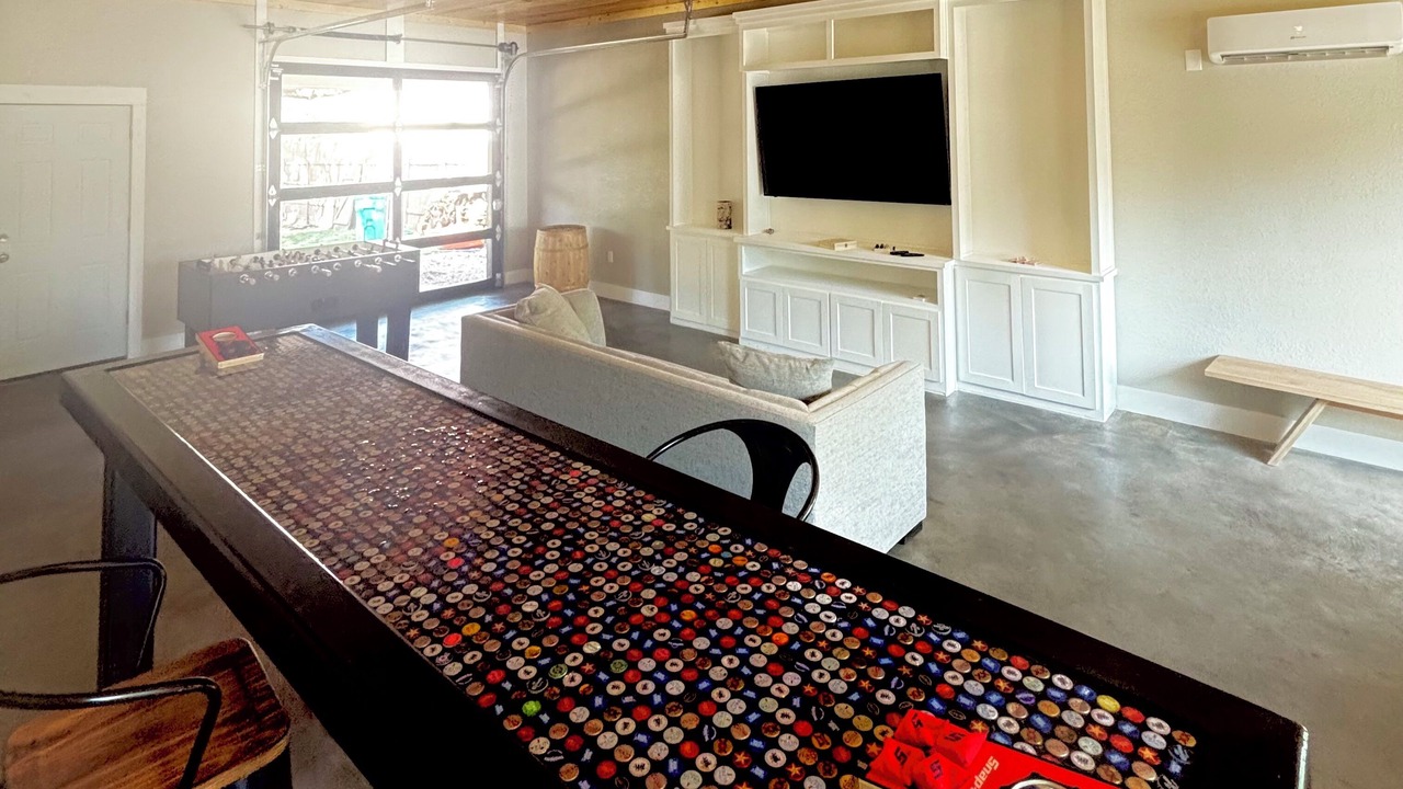 Photo of Bedroom in Morgans Point Resort