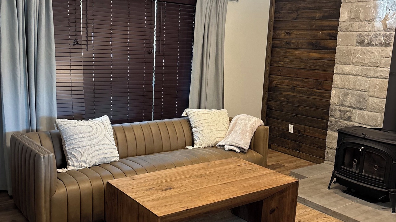 Photo of Livingroom in Morgans Point Resort