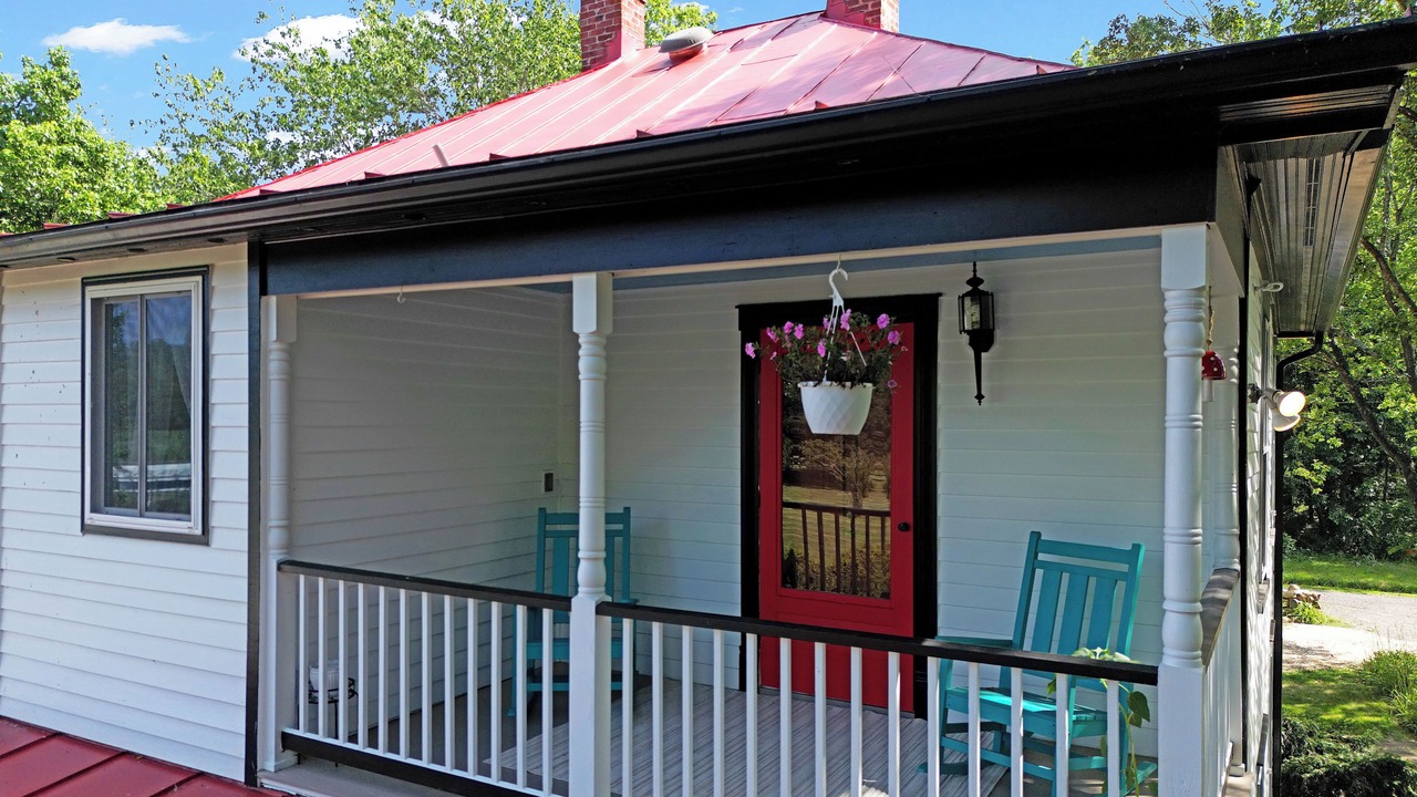 Photo of Patio Balcony in Bealeton