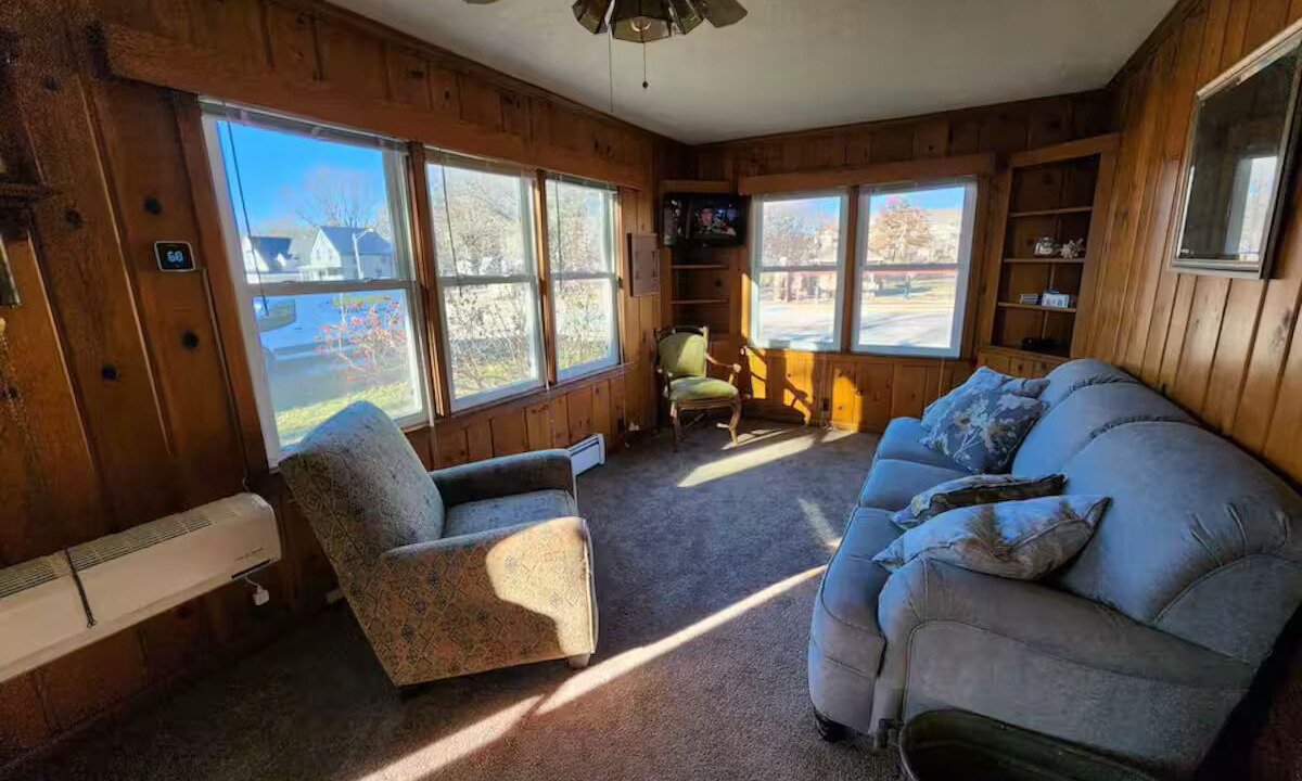 Photo of Livingroom in Clear Lake