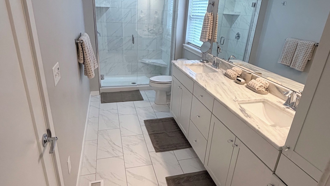 Photo of Bathroom in Weber