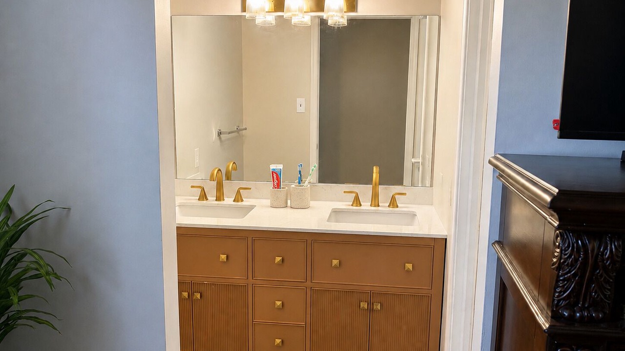 Photo of Bathroom in Newark