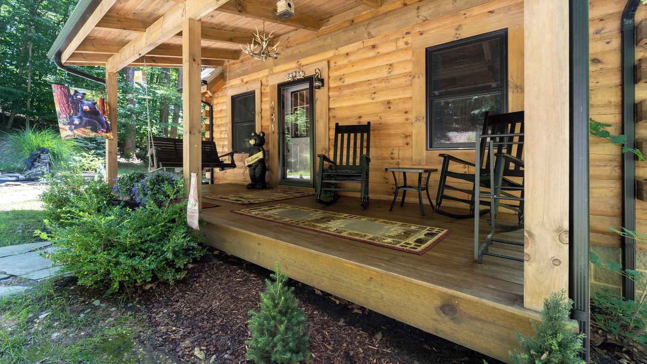 Photo of Patio Balcony in Claypool Hill