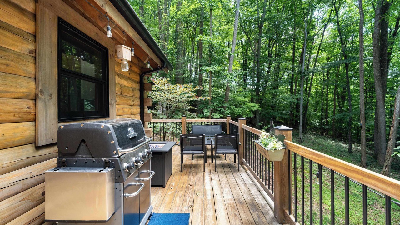 Photo of Outdoor in Claypool Hill
