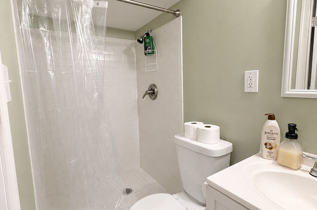 Photo of Bathroom in Downtown Baltimore