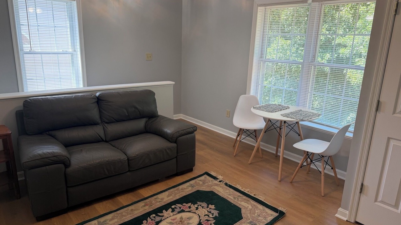 Photo of Livingroom in Fredericksburg