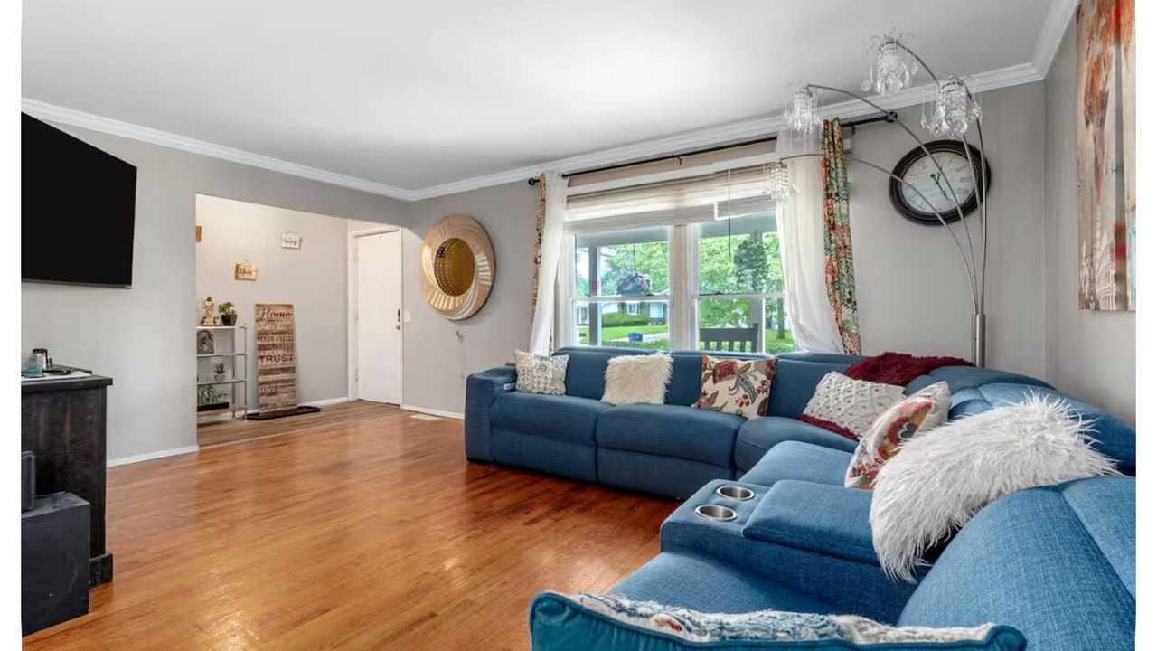 Photo of Livingroom in Florissant