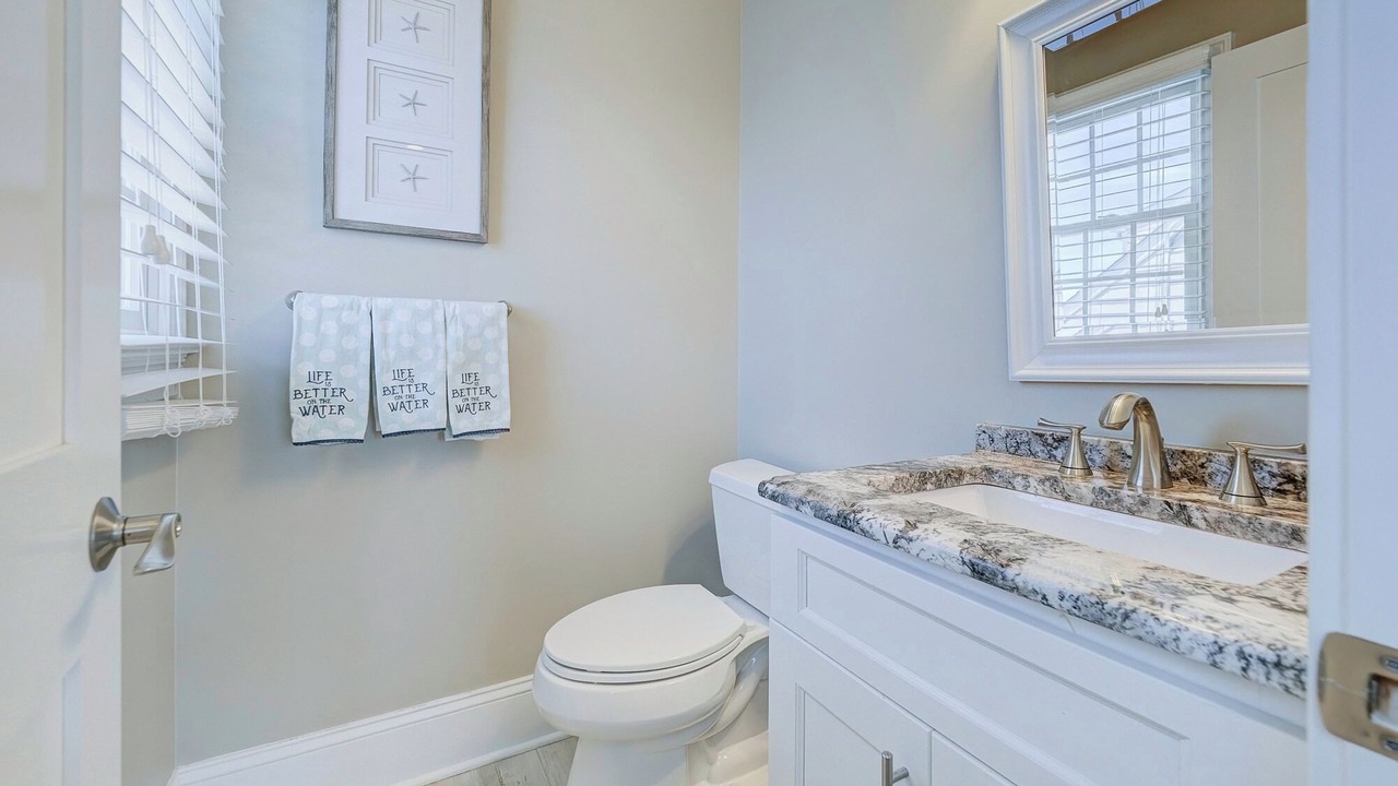 Photo of Bathroom in Dover Beaches North