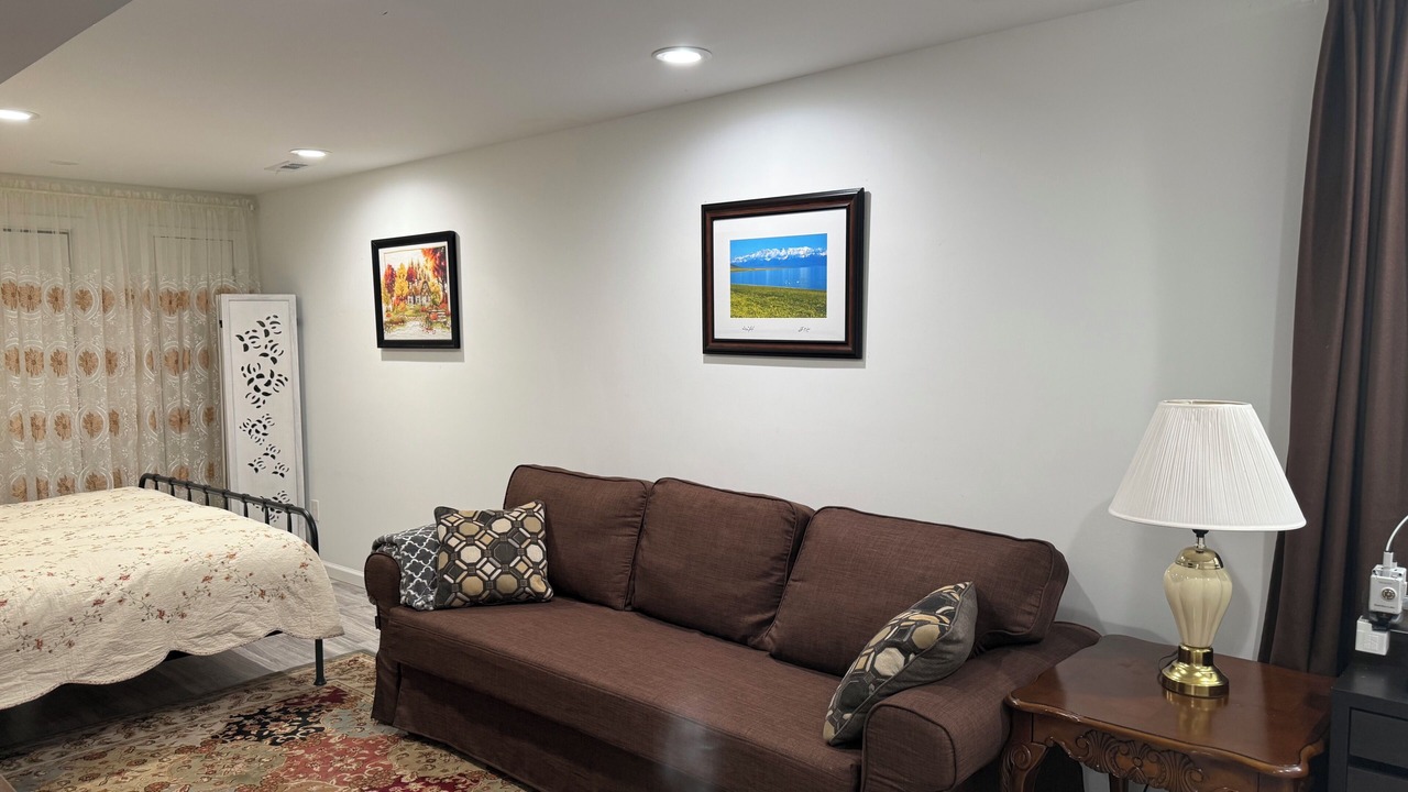 Photo of Livingroom in Montclair