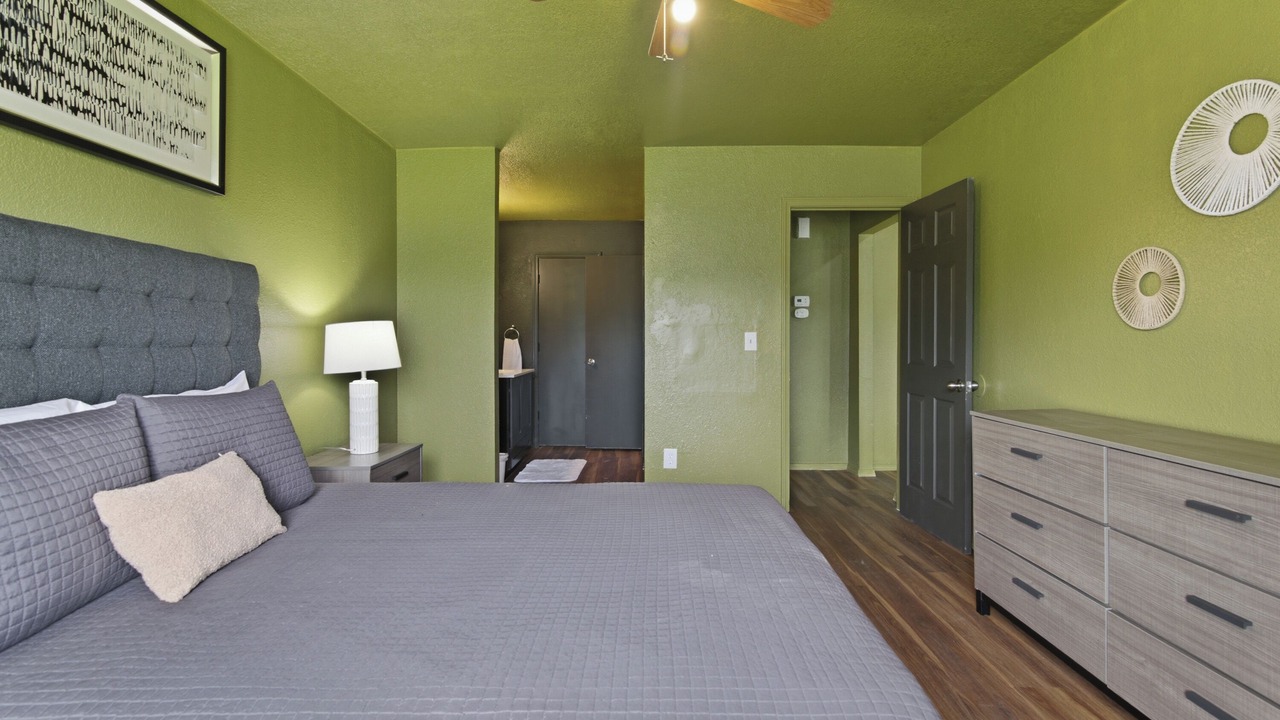 Photo of Bedroom in Tulsa