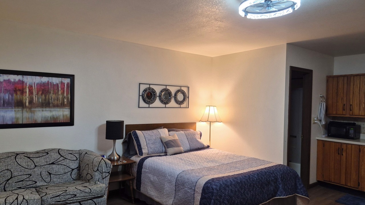 Photo of Bedroom in Monroe City