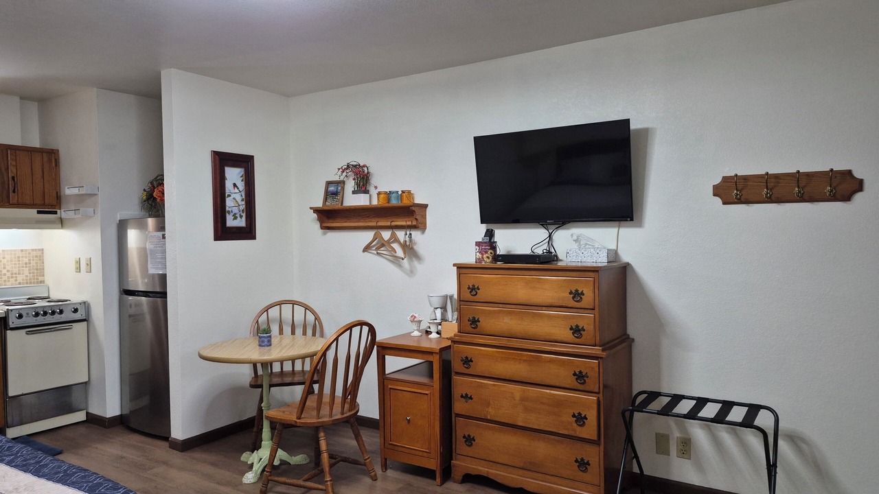 Photo of Bedroom in Monroe City