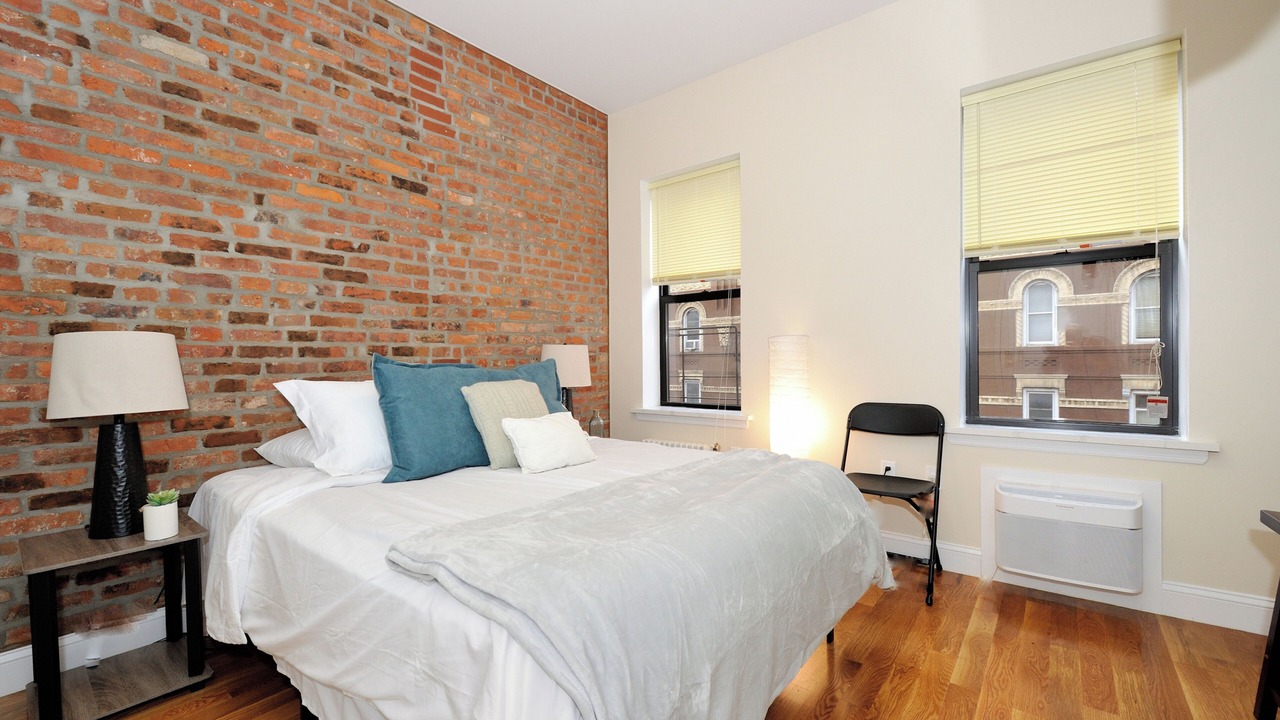 Photo of Bedroom in SoHo