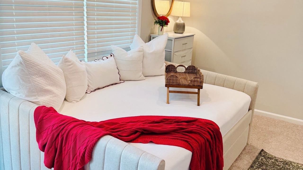 Photo of Bedroom in Apex