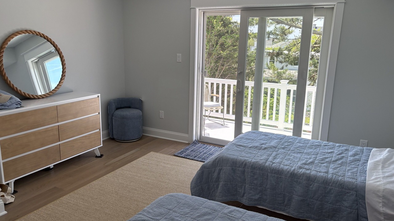 Photo of Bedroom in Avalon
