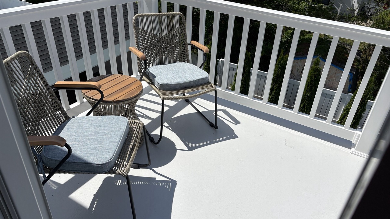 Photo of Outdoor in Avalon