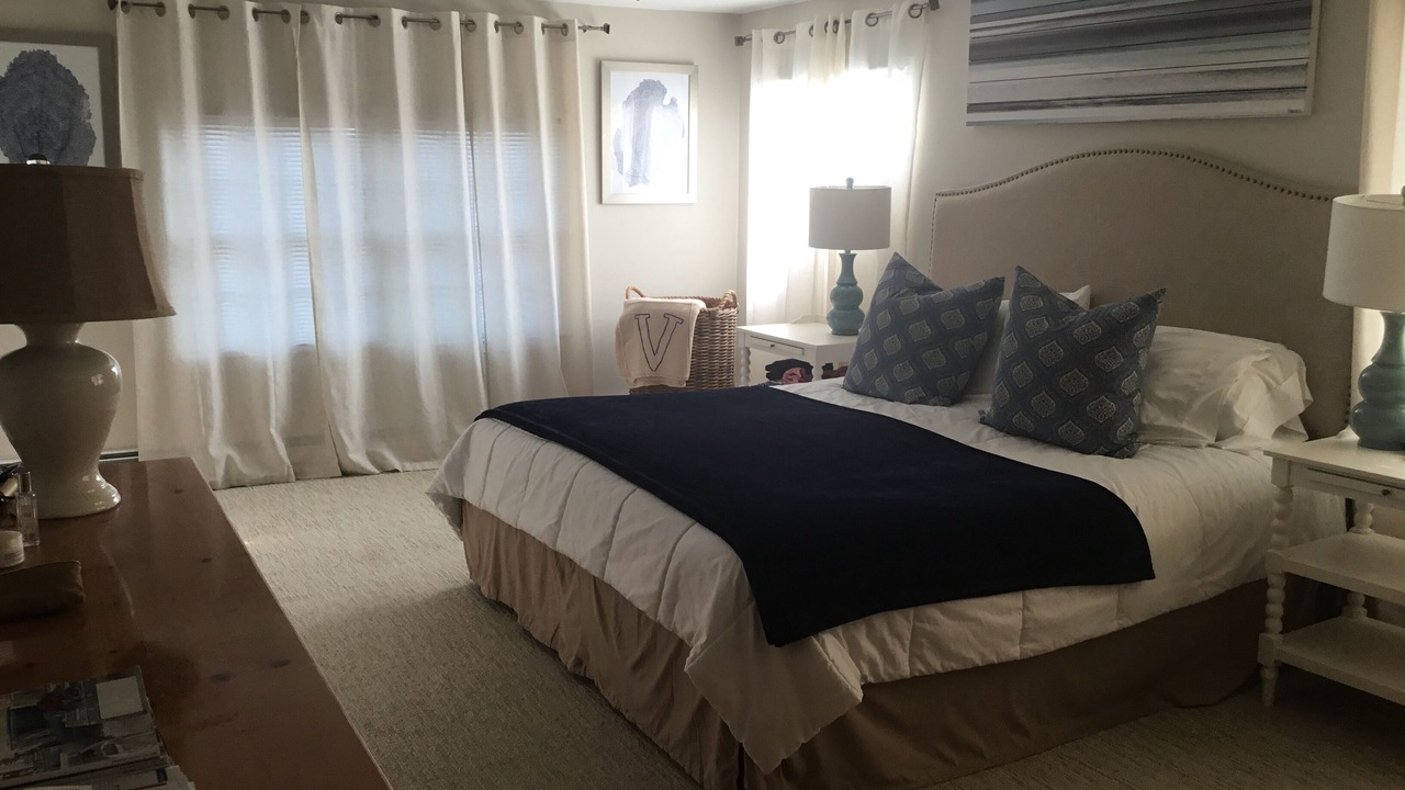 Photo of Bedroom in Spring Lake