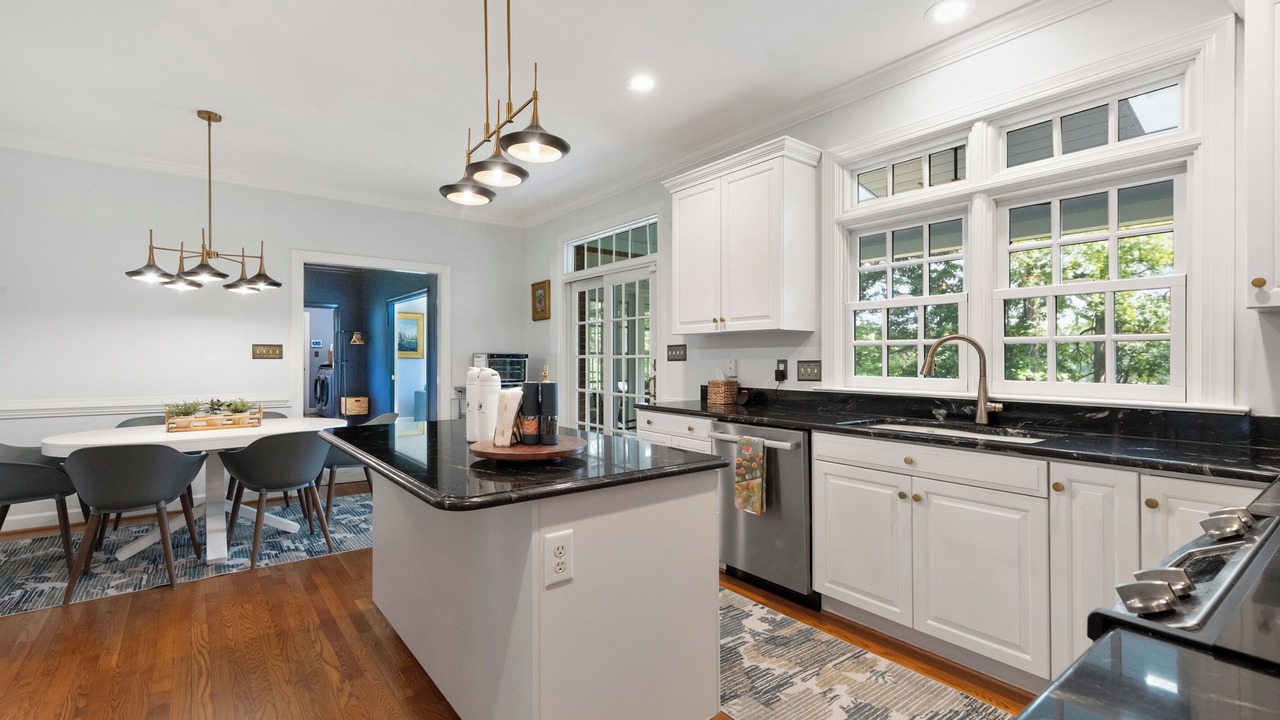 Photo of Kitchen in Charles City