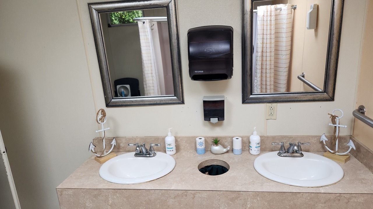 Photo of Bathroom in Elkton