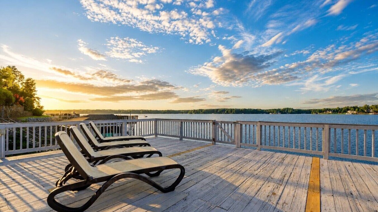 Photo of Patio Balcony in Olde Ferry Estates