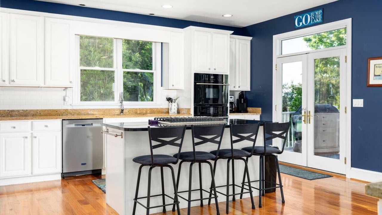 Photo of Kitchen in Olde Ferry Estates