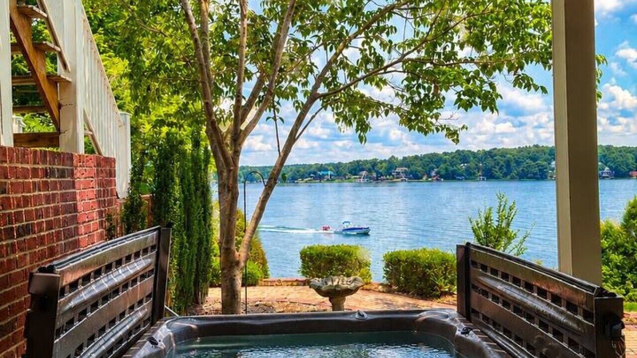 Photo of Outdoor in Olde Ferry Estates