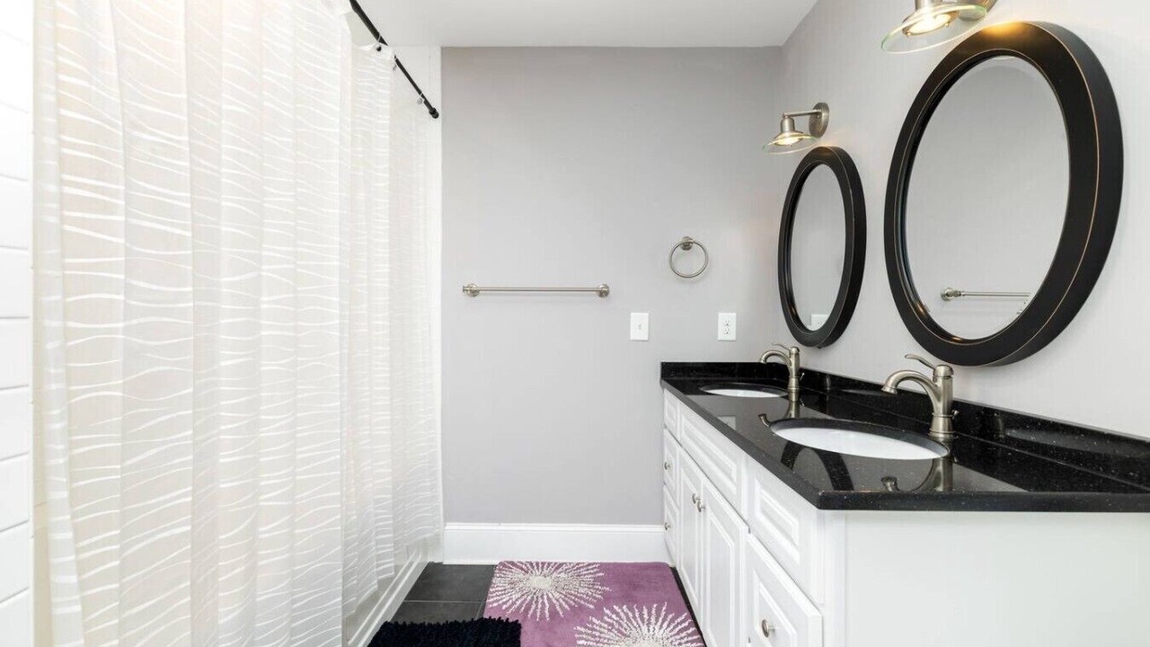 Photo of Bathroom in Olde Ferry Estates
