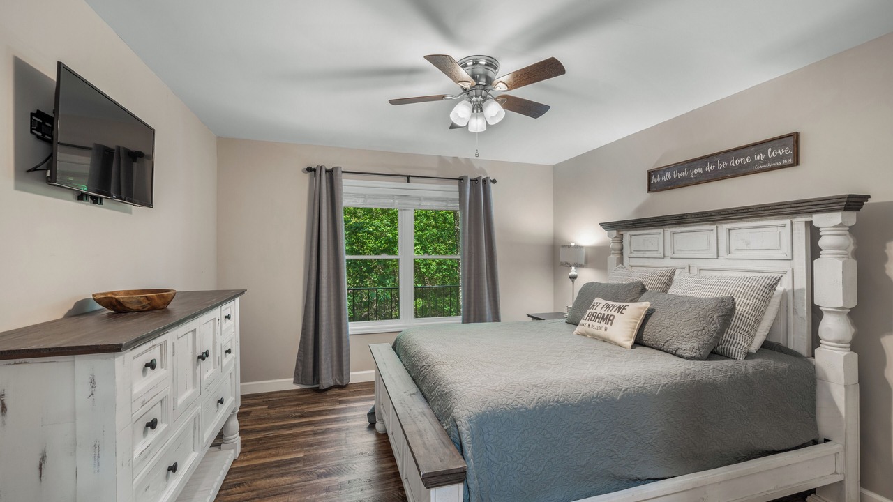 Photo of Bedroom in Fort Payne