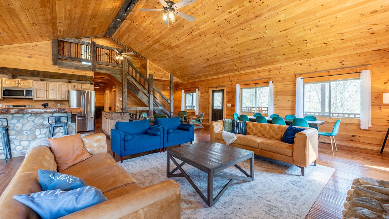 Photo of Livingroom in Creola