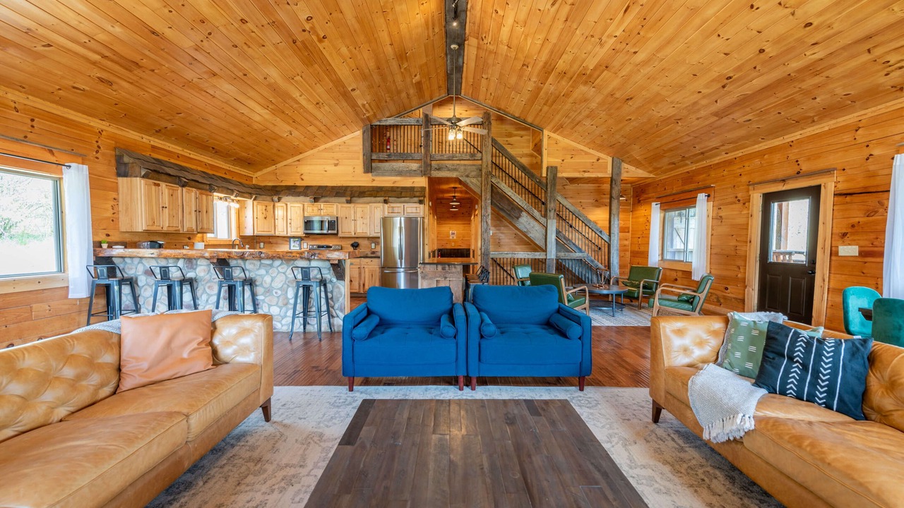Photo of Livingroom in Creola