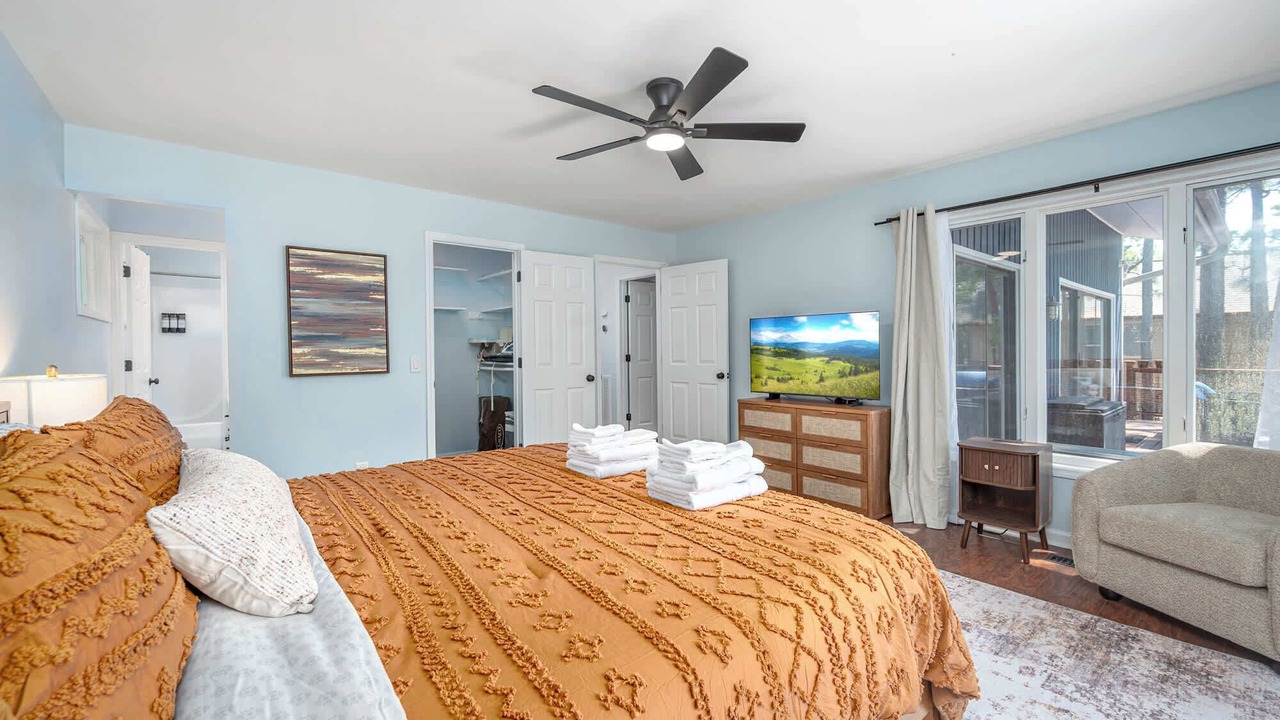 Photo of Bedroom in Olivia