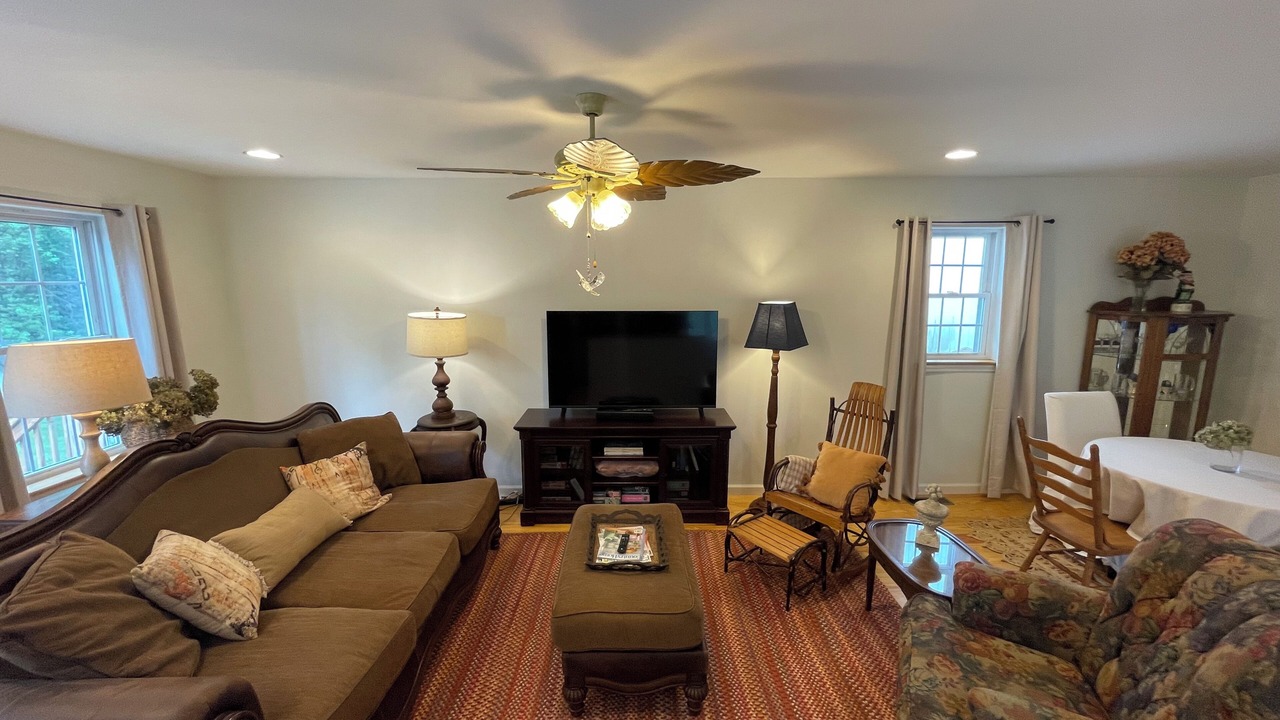 Photo of Livingroom in Susquehanna Trails
