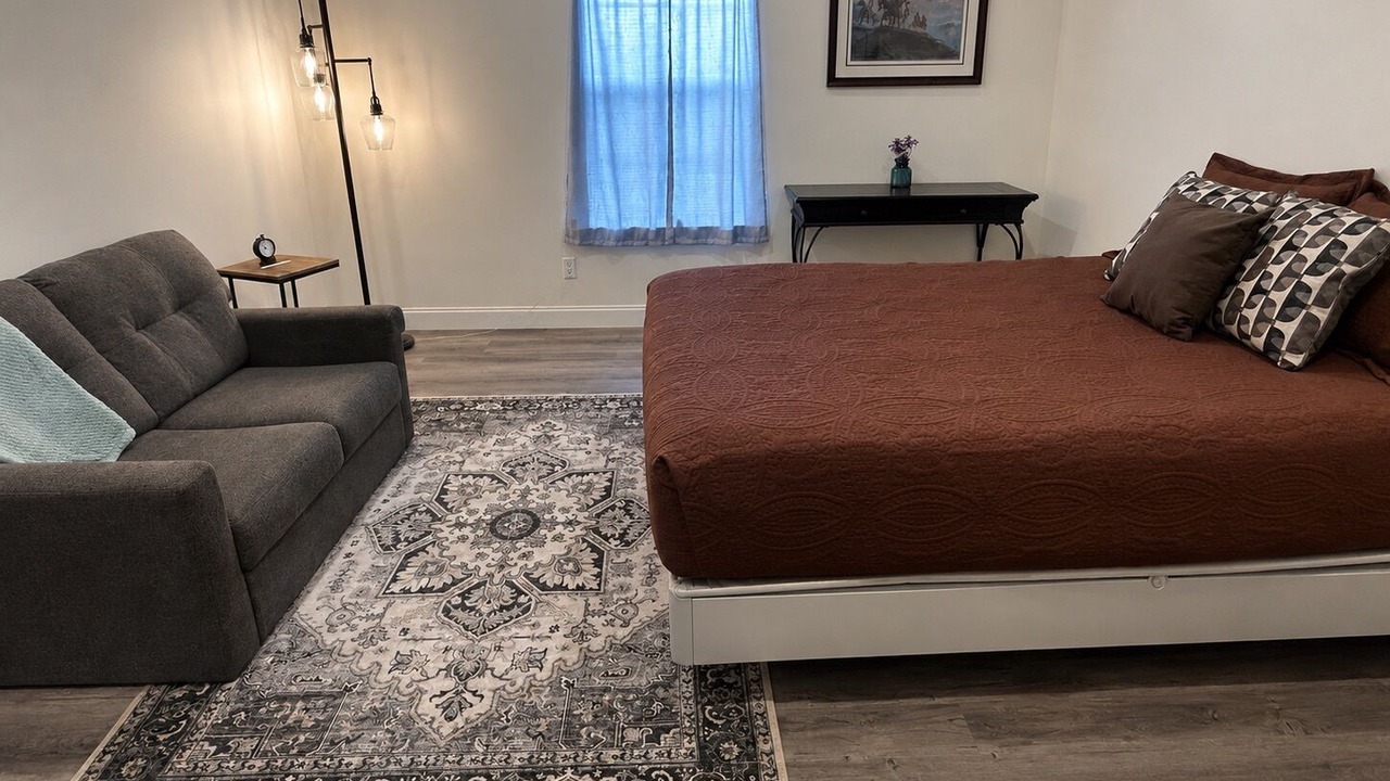 Photo of Bedroom in Trenton