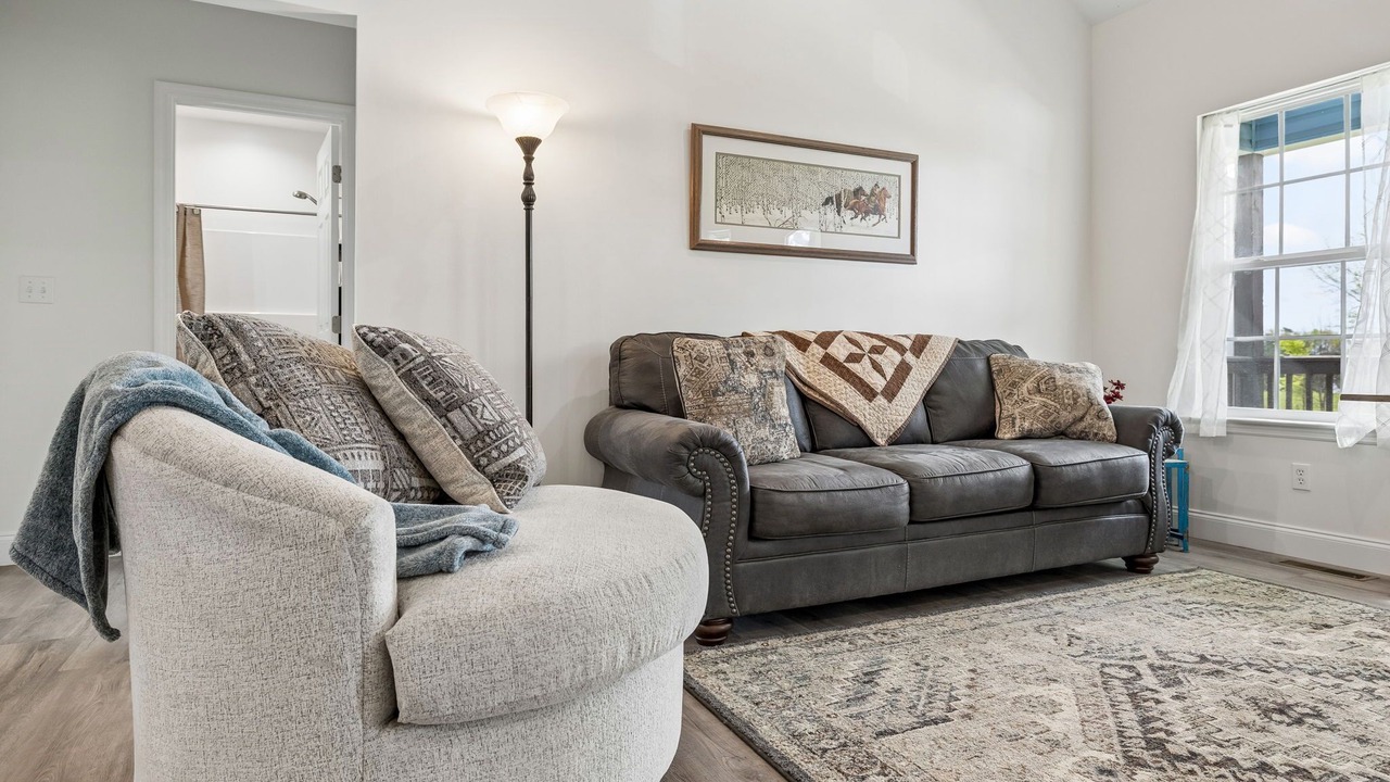 Photo of Livingroom in Trenton