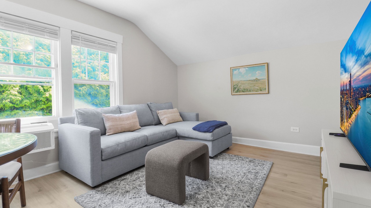 Photo of Livingroom in Lake Forest