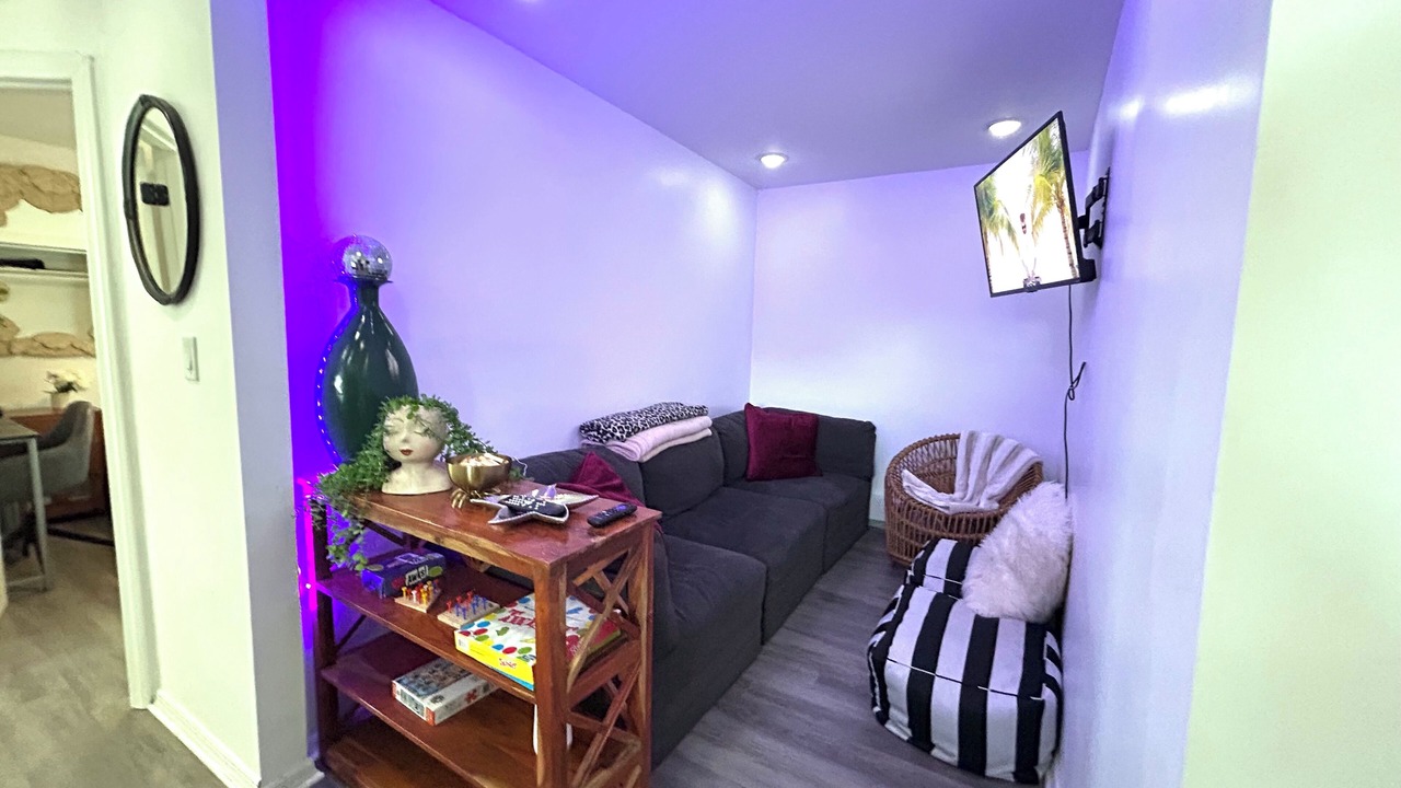 Photo of Livingroom in West Belmar