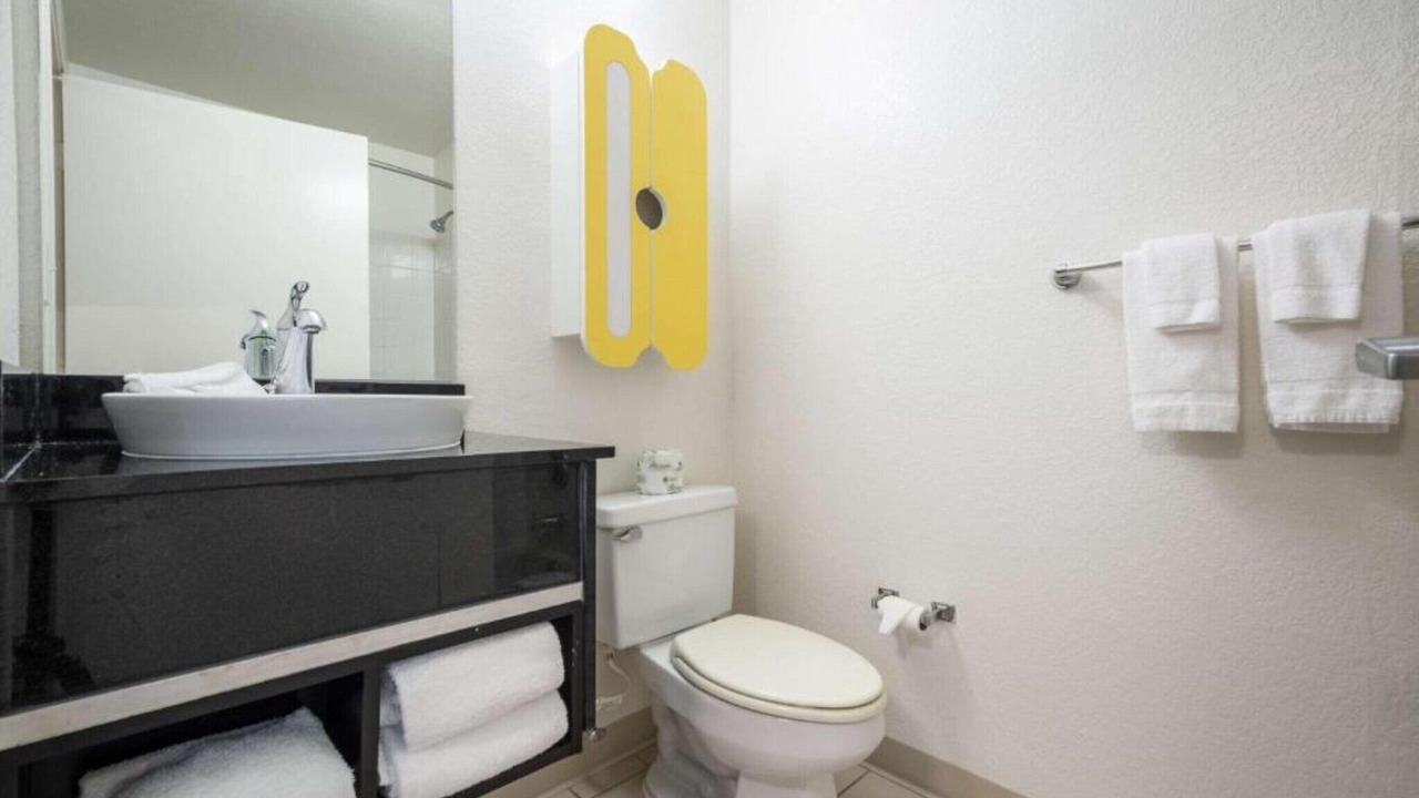 Photo of Bathroom in Roswell