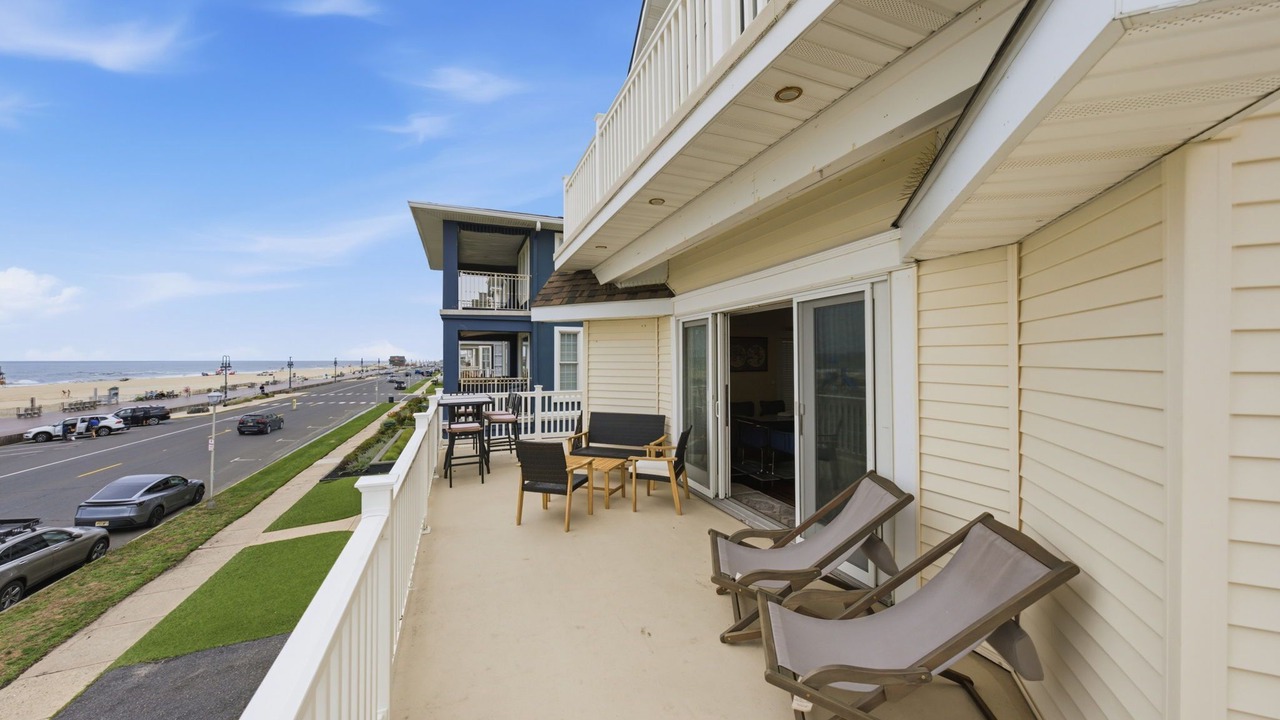 Photo of Patio Balcony in Wall