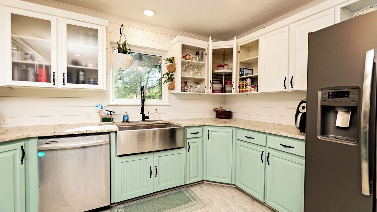 Photo of Kitchen in Morgans Point Resort