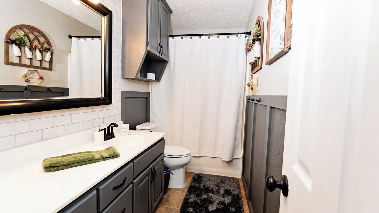 Photo of Bathroom in Morgans Point Resort