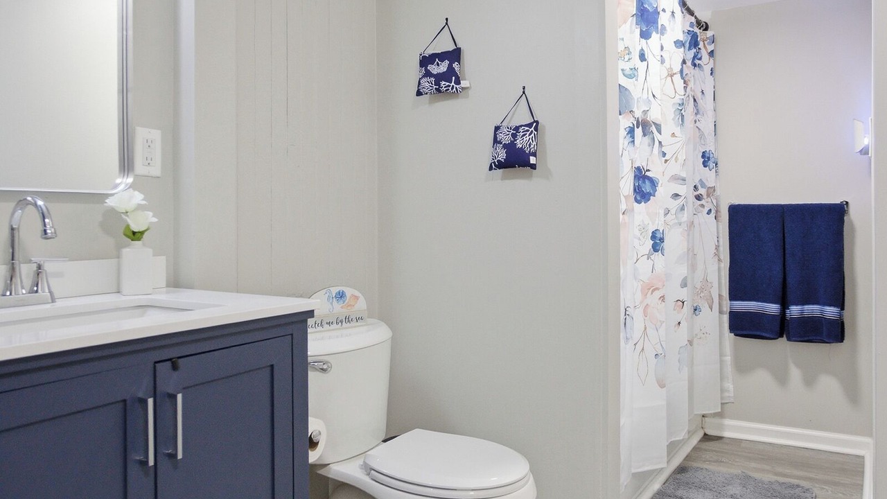 Photo of Bathroom in Edgemoor