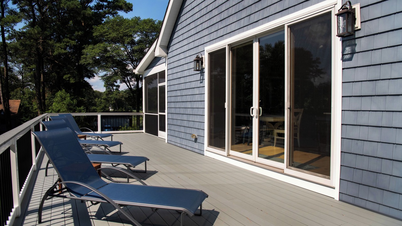 Photo of Patio Balcony in West Beach